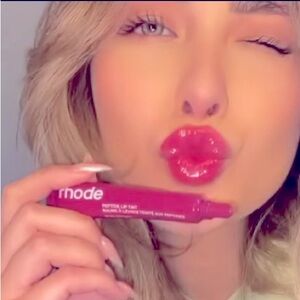 Rhode Raspberry Lip Gloss & Treatment